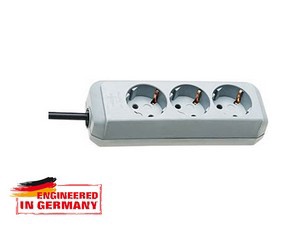 Удлинитель 1.5м (3 роз., 3.3кВт, с/з, ПВС) светло-серый Brennenstuhl Eco-Line (провод 3х1,5мм2, сила тока 16А, с/з - с заземляющим контактом)