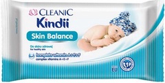 Kindii салфетки влажные для детей Skin Balance с миндальным  маслом и витамином Е для нормальной кожи